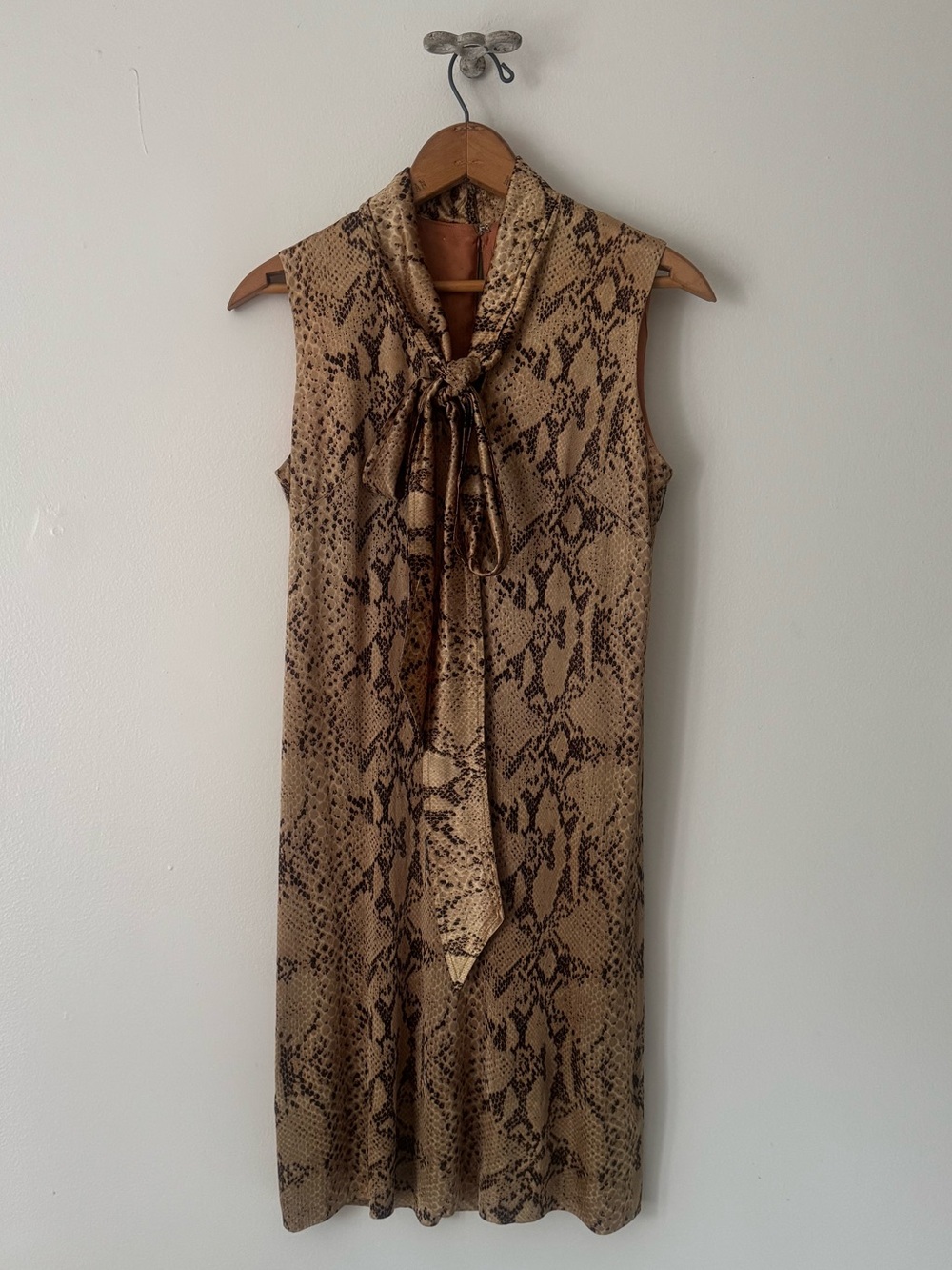 Vintage 1960 Snakeskin Pussybow Mini Dress. - Picture 2 of 6